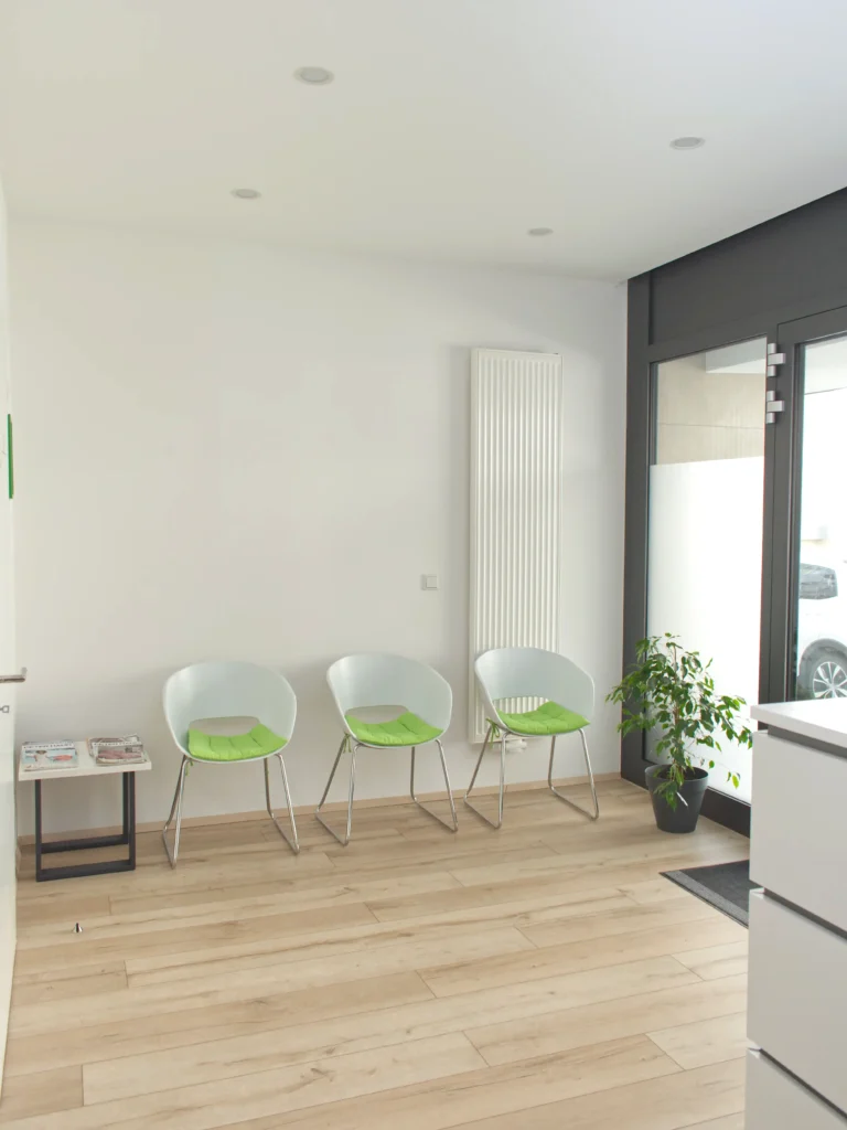 wartezimmer 2